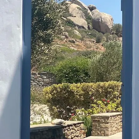 2 Naxos * Pláka